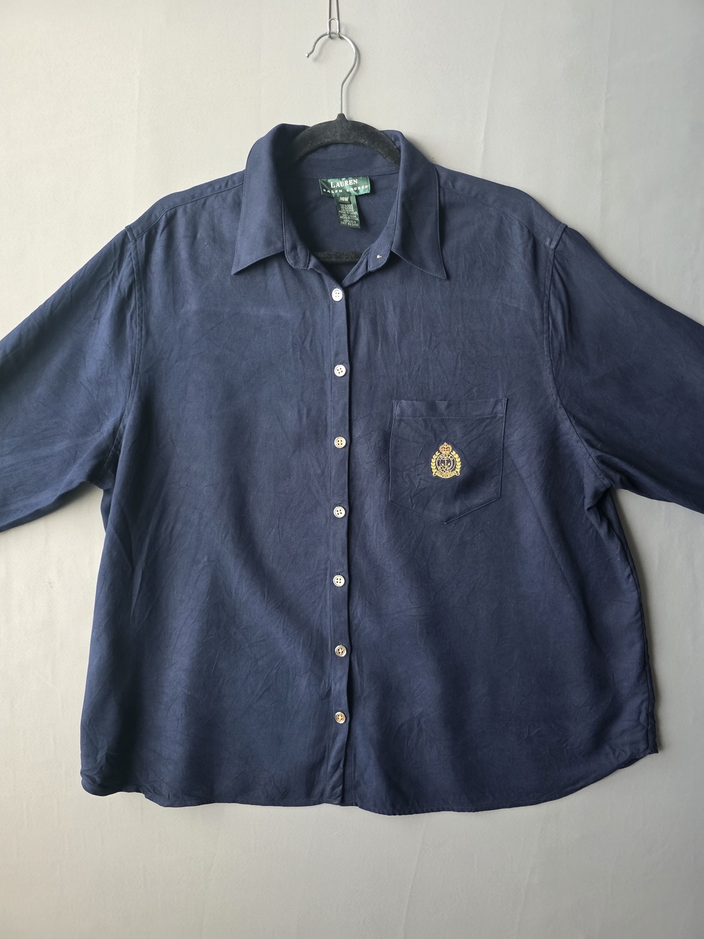 Lauren Ralph Lauren St. Lucia 100% Silk Blouse 18W Navy Embroidered Crest